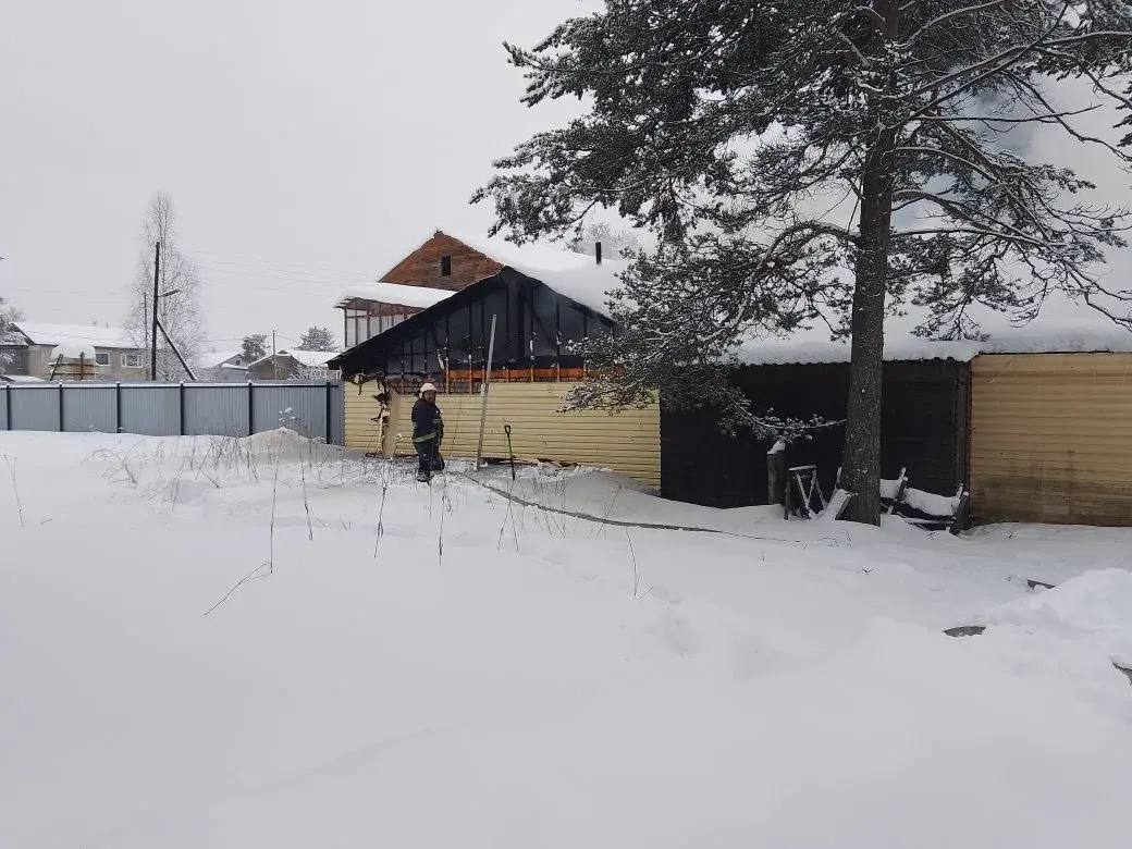 В Муезерском горела частная баня