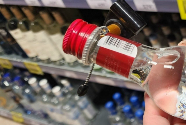 Жительница Карелии продолжила мелко пакостить местным магазинам и испортила жизнь себе