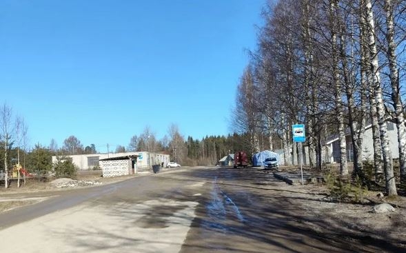 В поселках Леппяниэми, Тойвола и Лахколампи отремонтируют дорогу