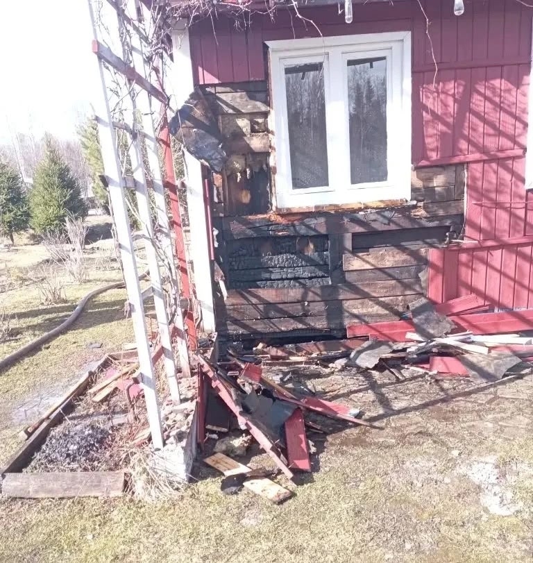 Пожарные ликвидировали возгорание в СНТ «Надежда»