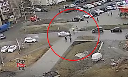 Велосипедиста сбили в густонаселенном районе Петрозаводска