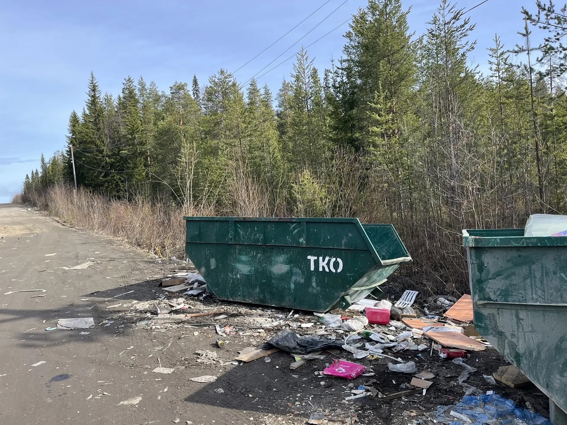 Тему мусора у полигона вновь подняли в Костомукше