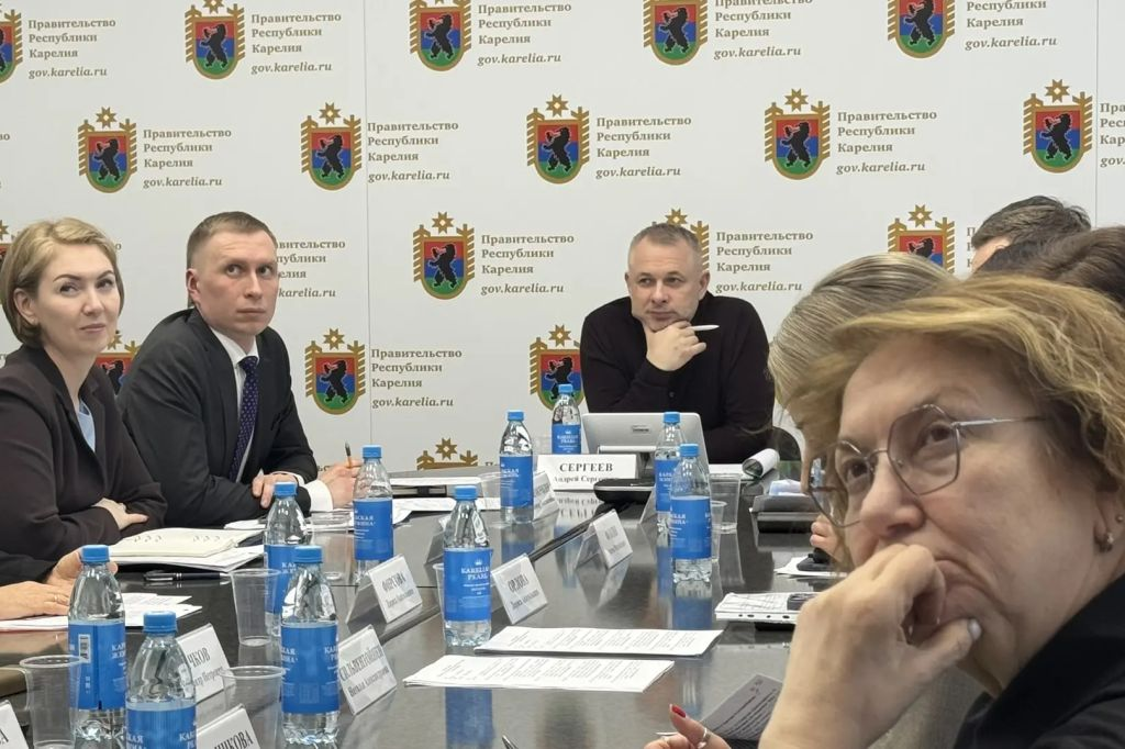 Число магазинов, в которых можно снять наличные на кассах, в Карелии выросло на почти на четверть за год