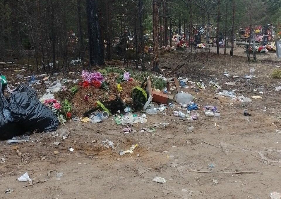 Пудожане пожаловались на груды мусора