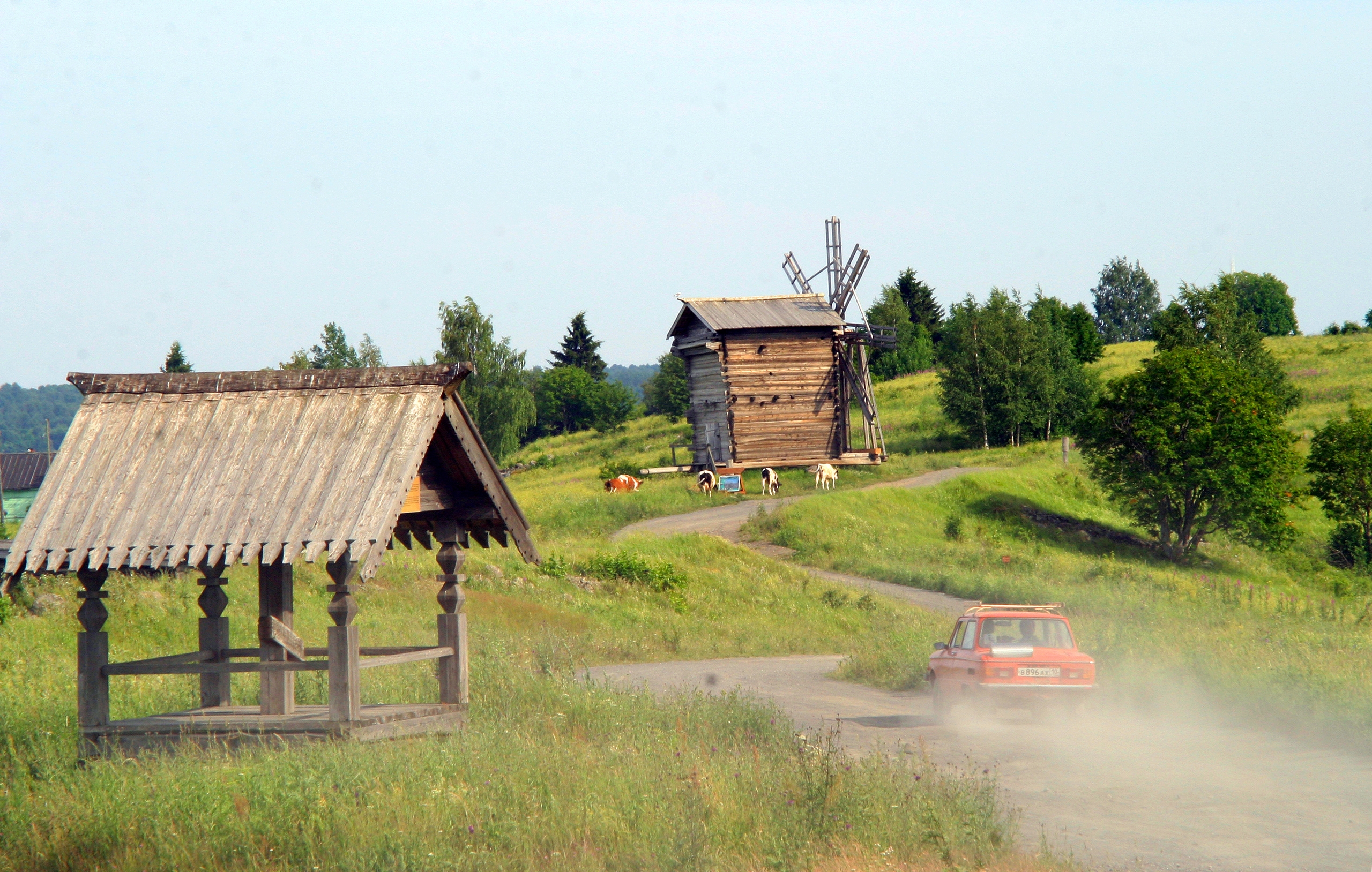 Тепло и грустно: опубликованы фотографии острова Кижи 20 лет назад