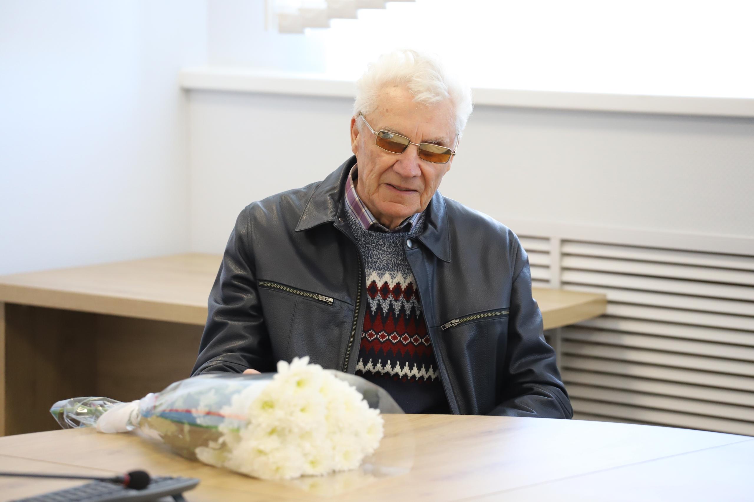 Детский тренер из Карелии Валерий Кононов встретил 85-летний юбилей на работе