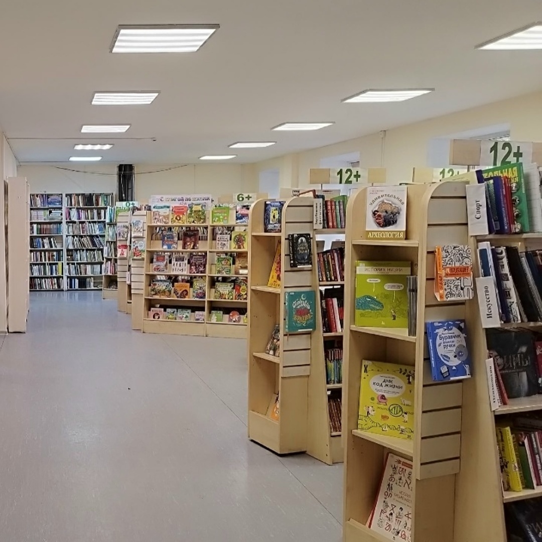 Детскую библиотеку в центре Петрозаводска закрыли на ремонт