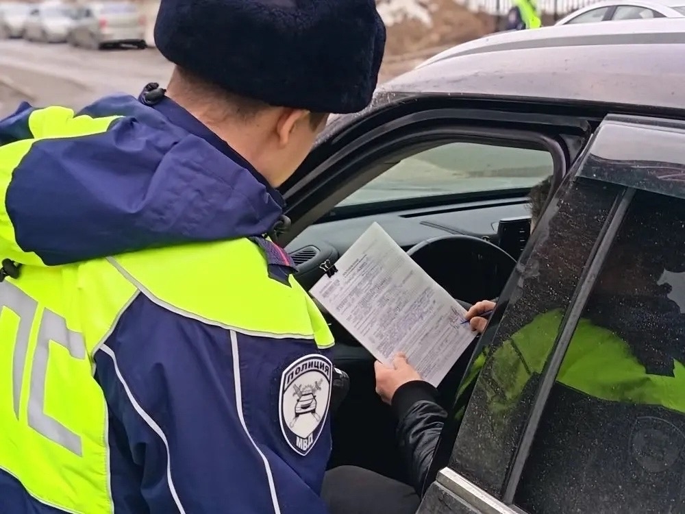 Массовые проверки правил перевозки детей начались в Петрозаводске