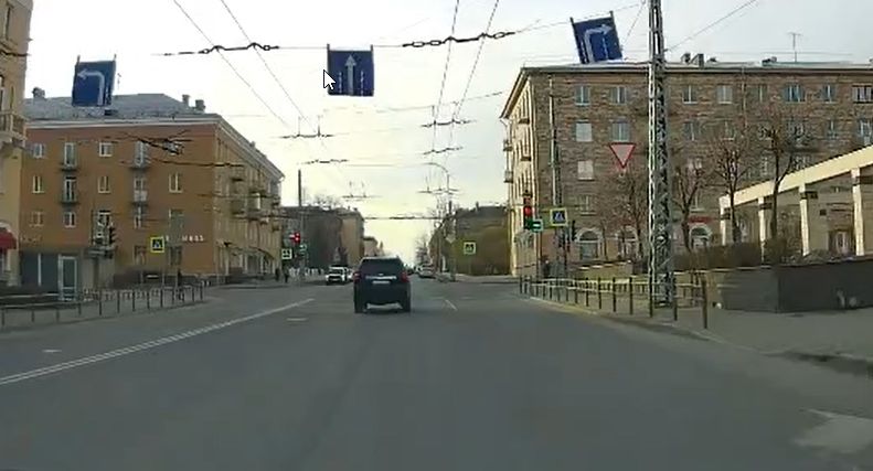 В Петрозаводске появилась Toyota, которой можно всё - даже ехать на красный