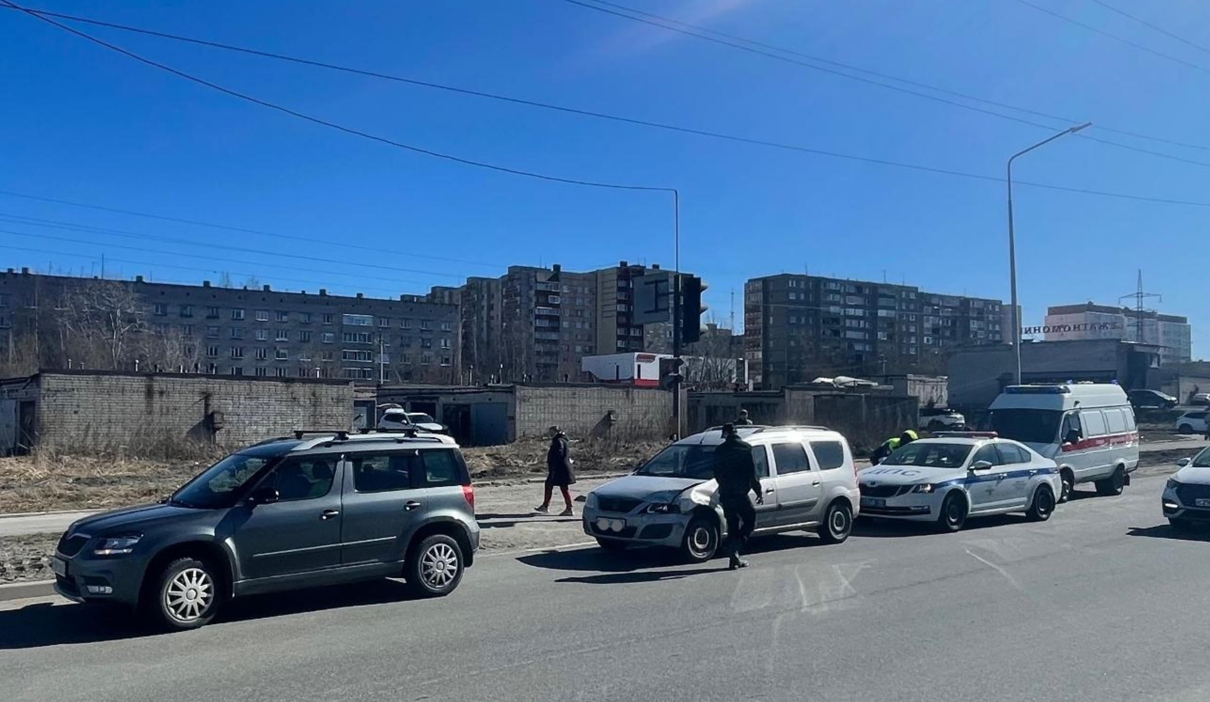 Пассажирка получила травмы во время ДТП на Лесном проспекте