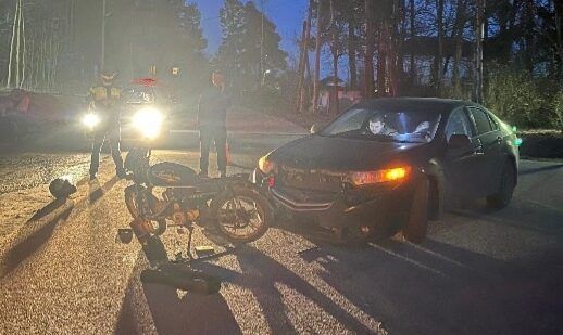 Подросток на мопеде пострадал в ДТП с автомобилем в отдалённом районе Петрозаводска