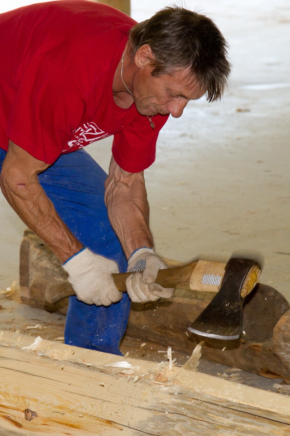 Кижский мастер-реставратор отмечает юбилей