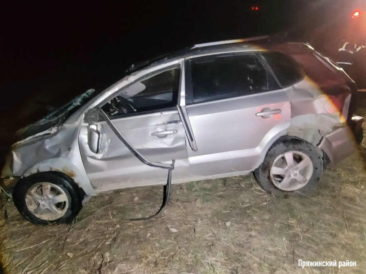 Трасса - кювет - больница: поездка закончилась госпитализацией для молодого водителя Карелии