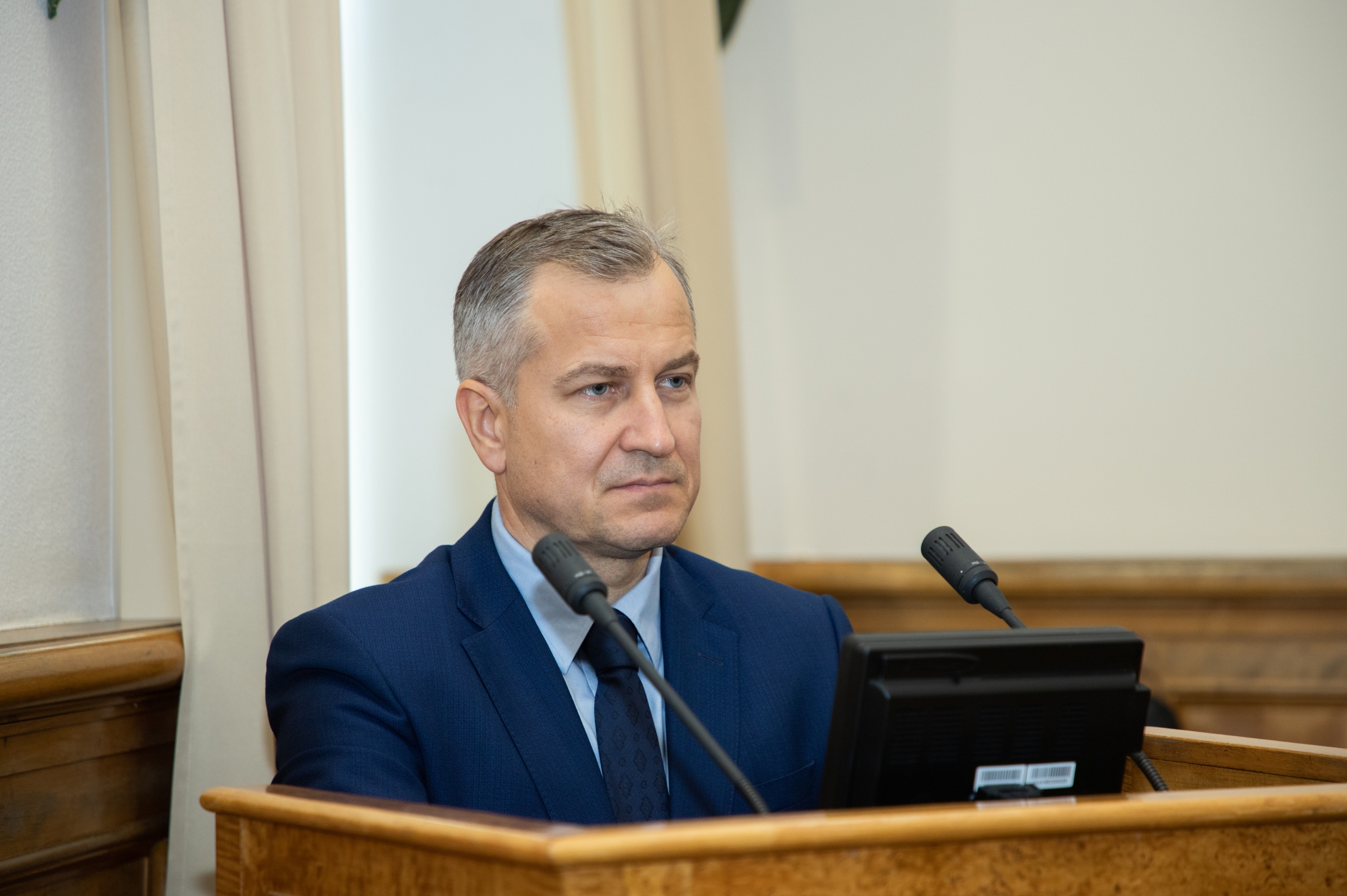 Покинувшего Карелию бывшего высокопоставленного чиновника заметили в Петрозаводске