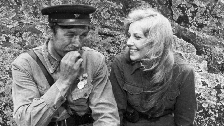 «А зори здесь тихие» признана самой популярной книгой о войне в России