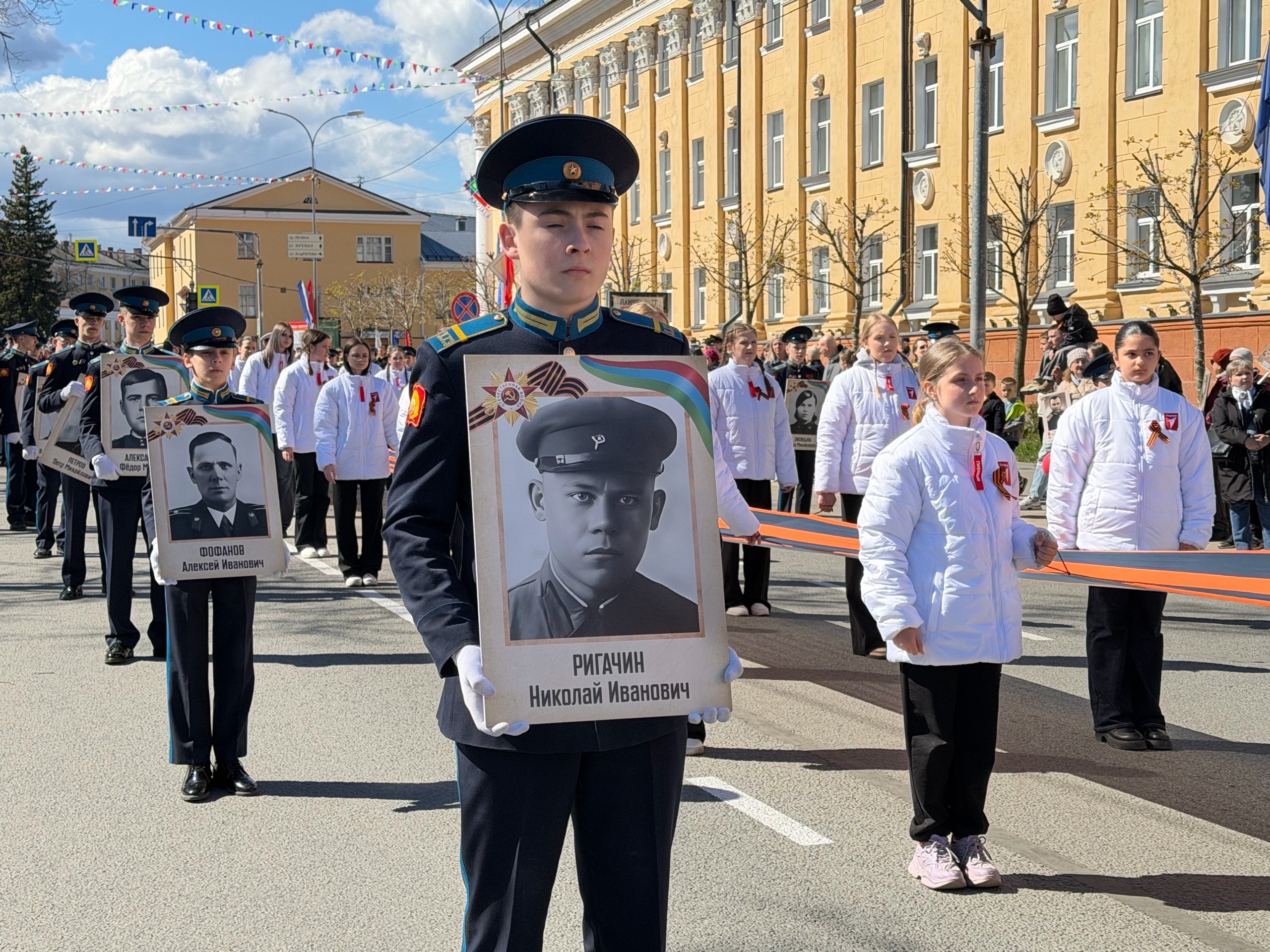 Шествие Бессмертного полка началось в Петрозаводске