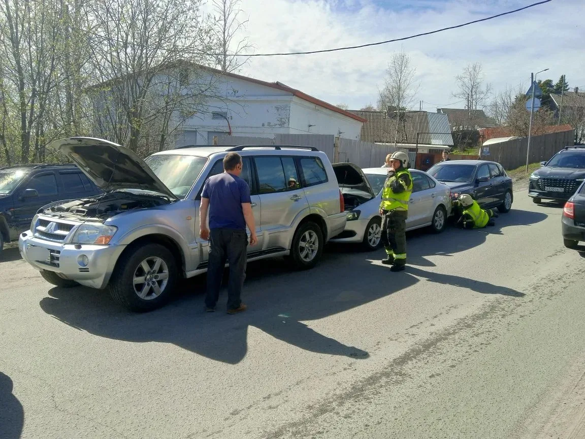 Массовая авария произошла в отдаленном районе Петрозаводска