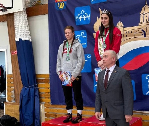 Спортсменка из Карелии стала серебряным призером турнира «Мисс борьба»