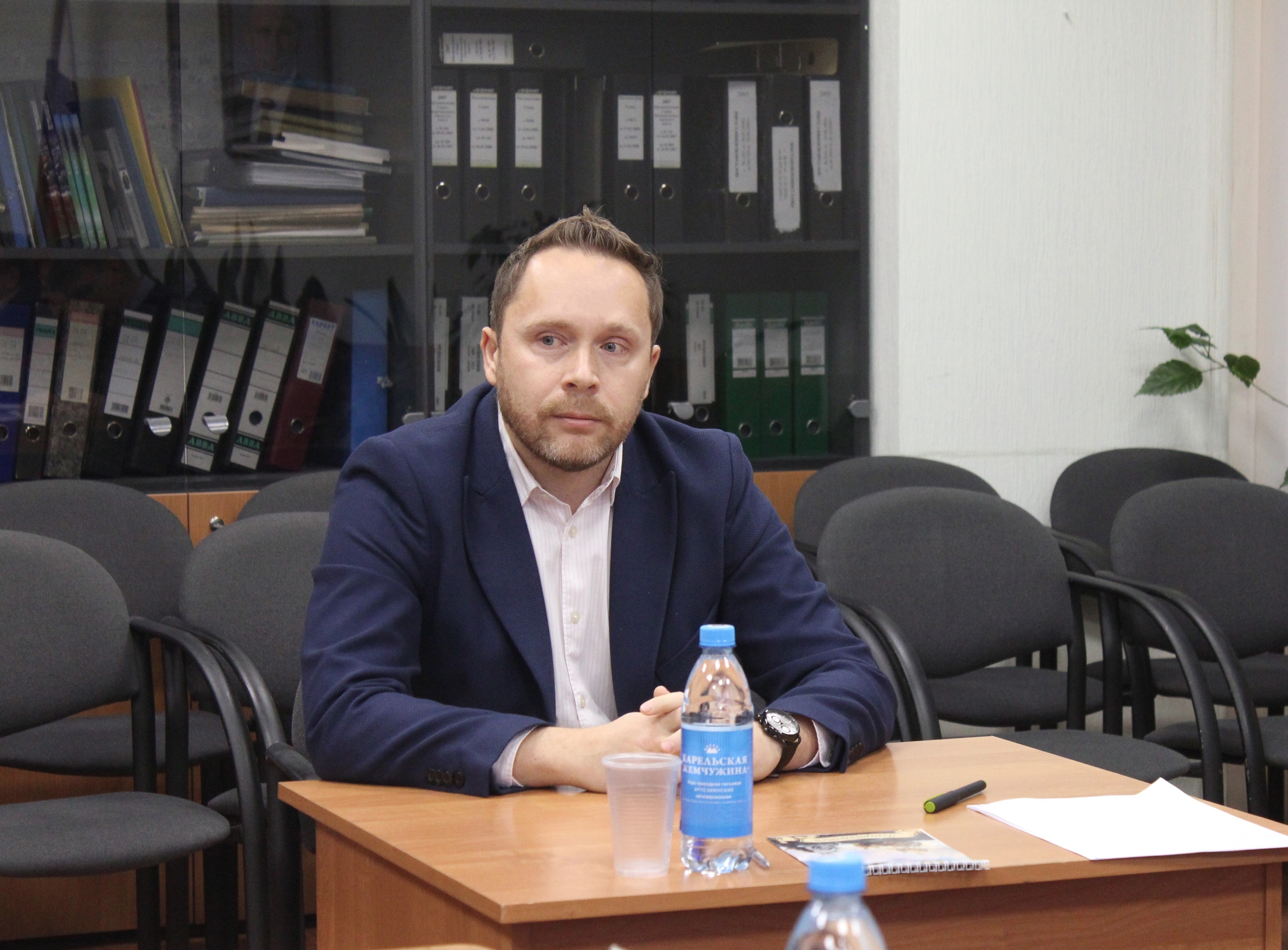 Бывший кандидат в мэры Петрозаводска Павел Сандберг написал книгу