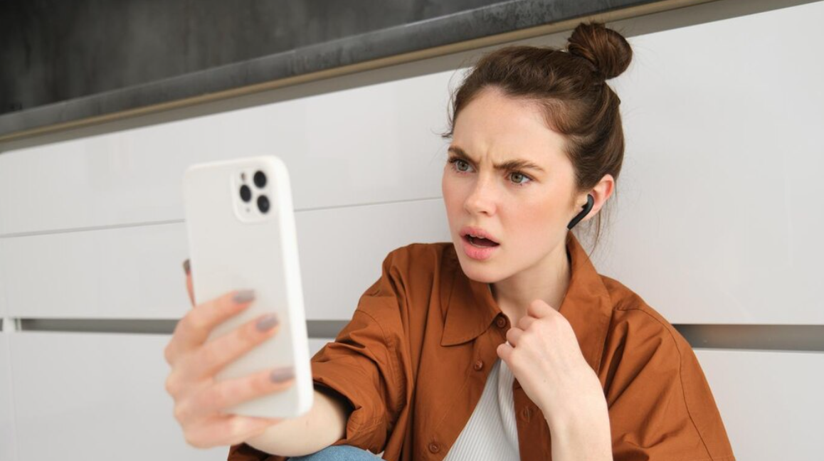 Мессенджер &laquo;Макс&raquo; удалили из App Store: что делать карельским владельцам iPhone?