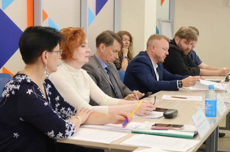 Девять предприятий под контролем: в Карелии борются с долгами перед работниками»