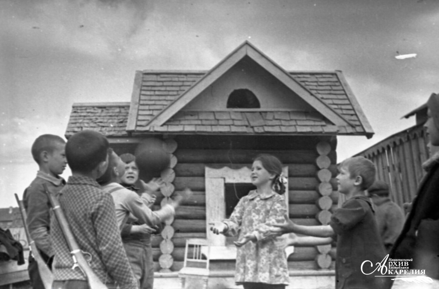 Фотограф запечатлел последние мгновения мирной жизни в Карелии в 1941 году