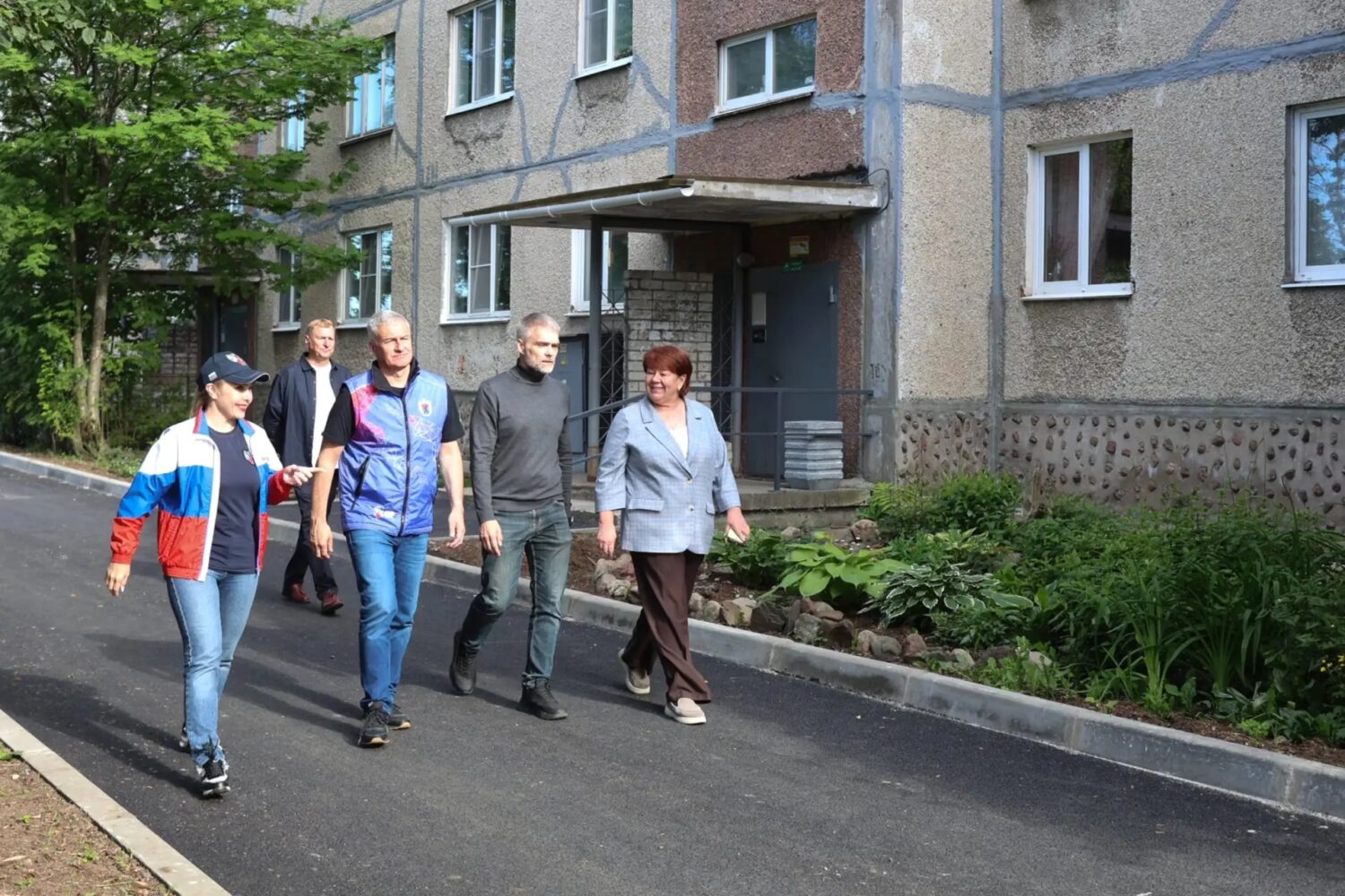 В Петрозаводске отремонтировали дворы и дороги по обращениям жителей