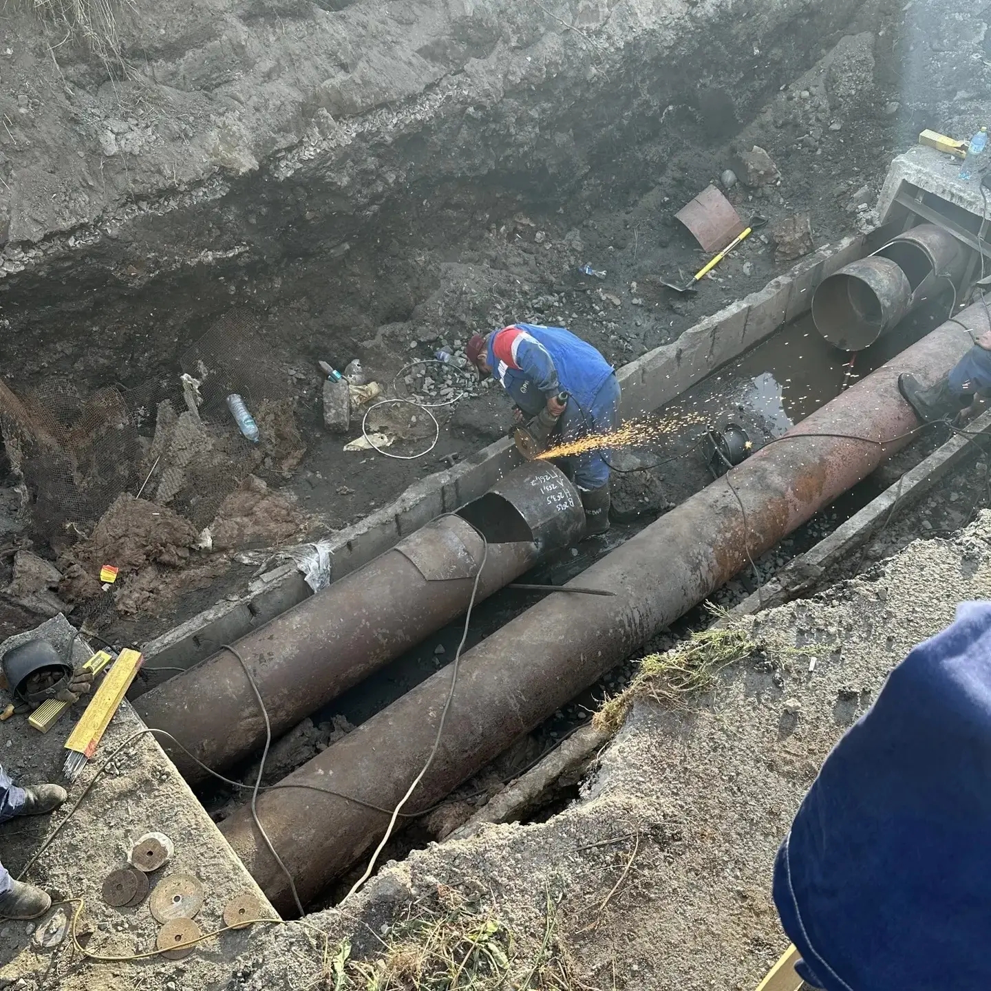 Горячая вода возвращается в два района Петрозаводска