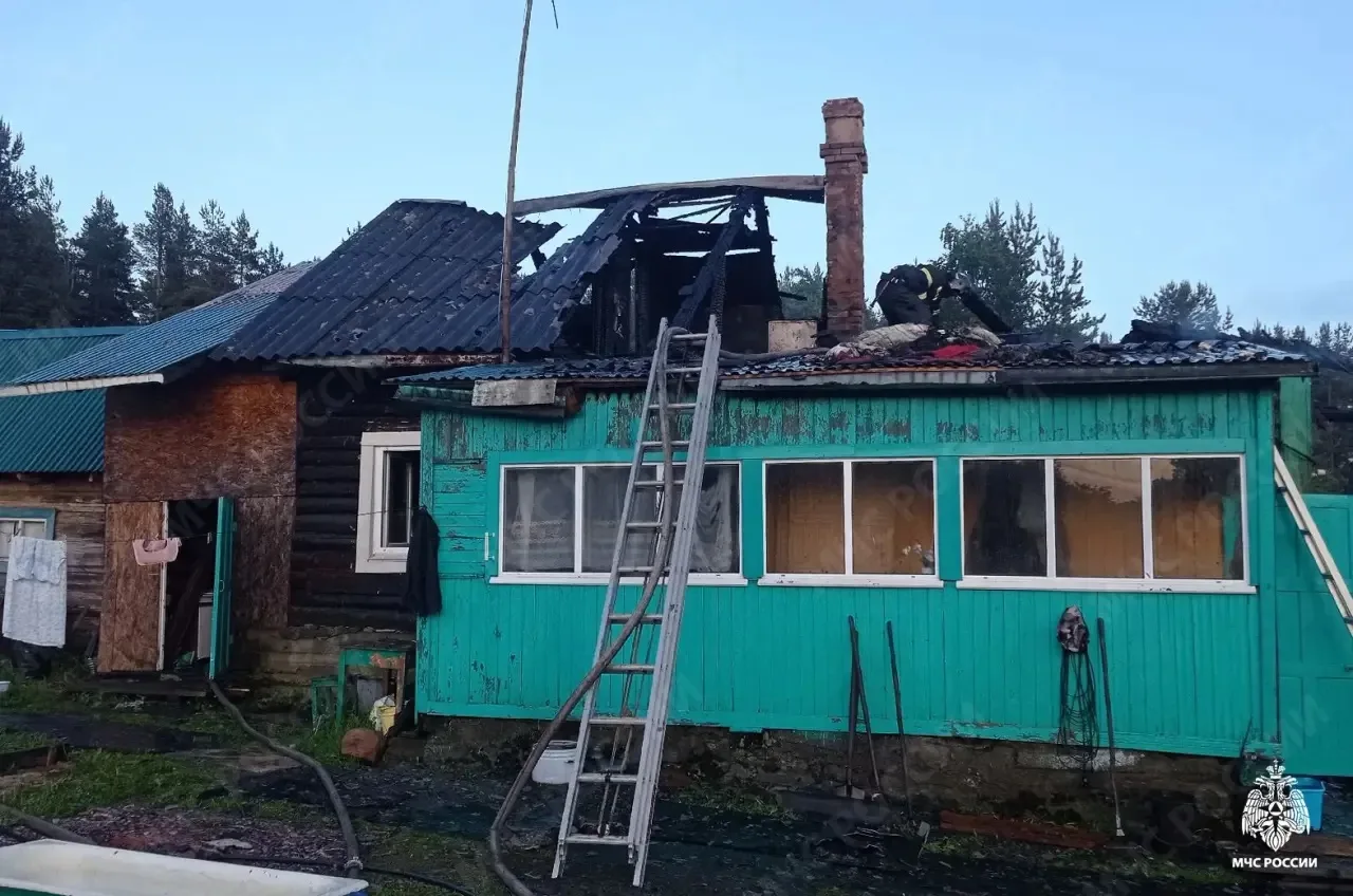 Пламя не пощадило: в пожаре в Машезеро погиб человек