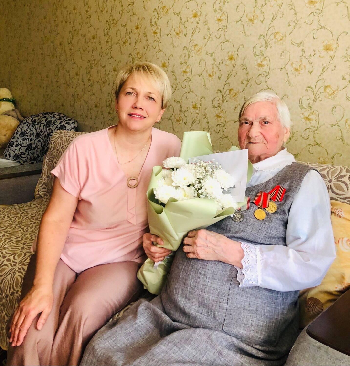 Ветеран тыла из Карелии Ефросинья Егорова отметила 100-летие