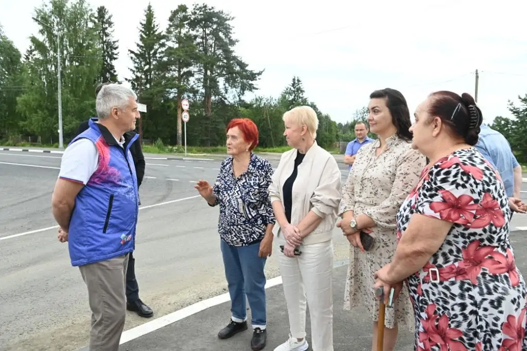 «Поселок будто расширился»: в Новой Вилге завершают капитальный ремонт центральной дороги