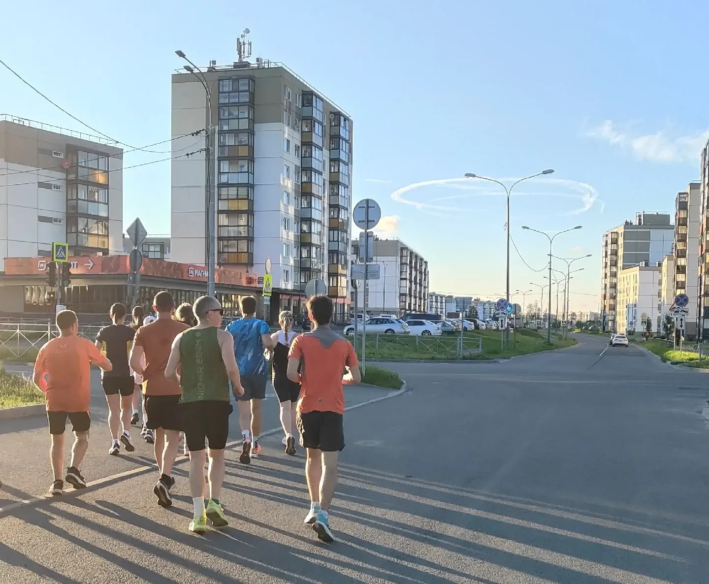 Надеваем шапочки из фольги: необычные круги появились в небе над Петрозаводском