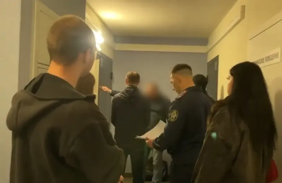 В Карелии возбудили дело против адвоката, забравшего у следователей телефон клиента