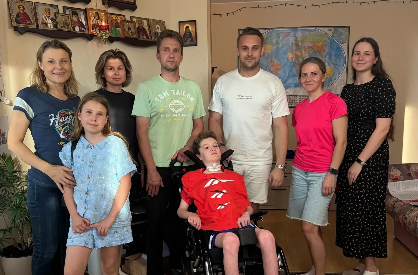 Нет ничего невозможного: спортсмены и эксперты объединились, чтобы помочь Севе восстановиться после укуса клеща