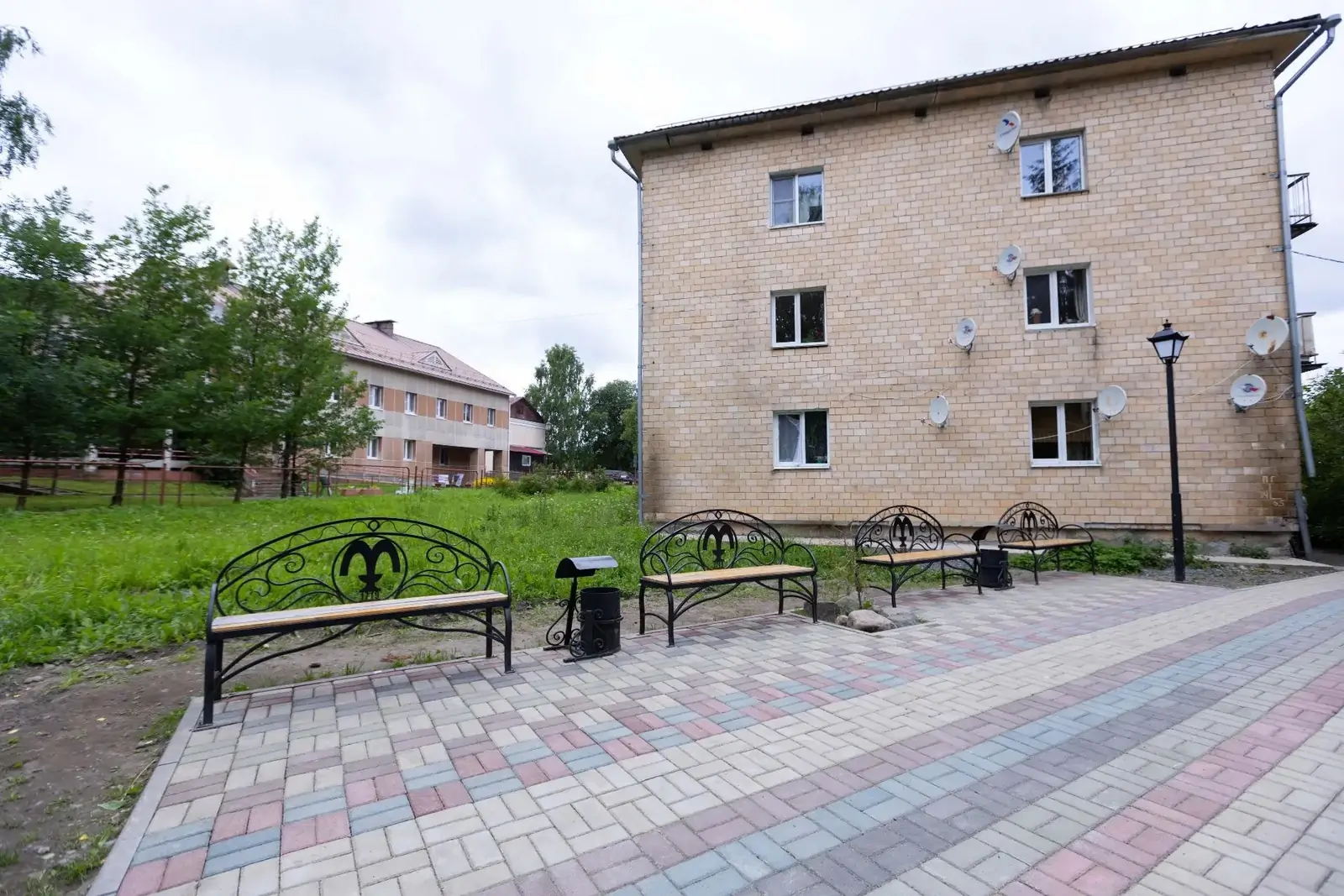 Дорога, сквер, спортплощадка: Марциальные Воды преображаются благодаря инициативе людей