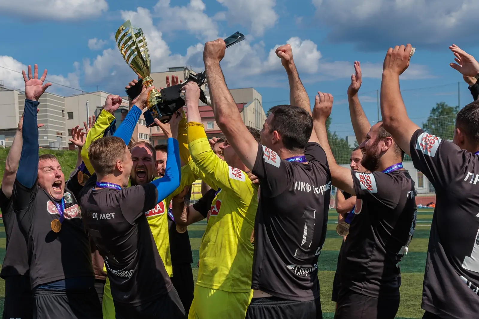 Футболисты «Триумфа» выиграли чемпионат Карелии по футболу 8×8