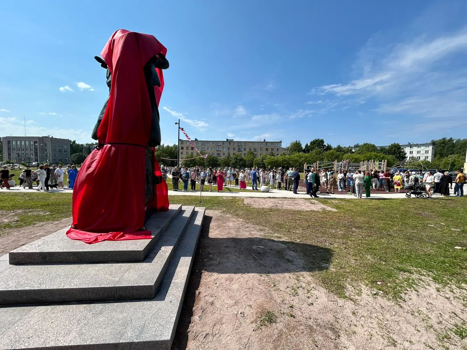 Памятник графине Анне Орловой-Чесменской открыли в Питкяранте