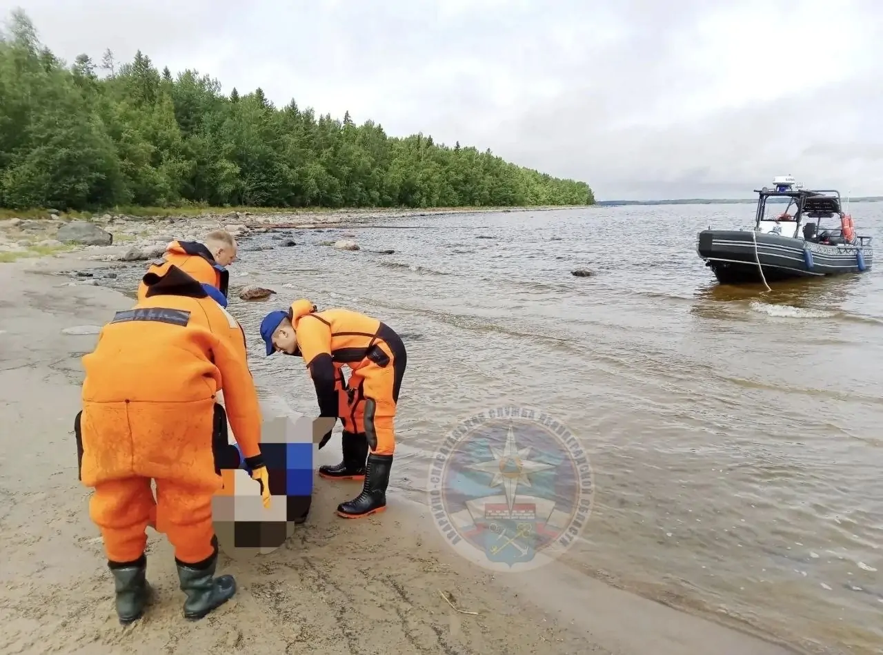 На Ладожском озере нашли тела двух туристов, пропавших во время сплава