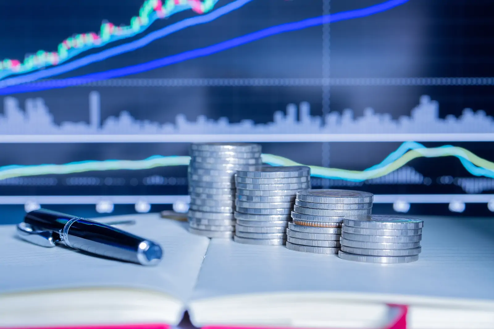 Банк России снизил ключевую ставку до 14%
