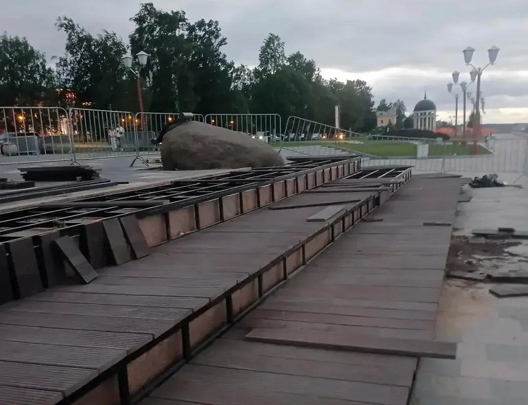 Амфитеатр появился на Онежской набережной в Петрозаводске