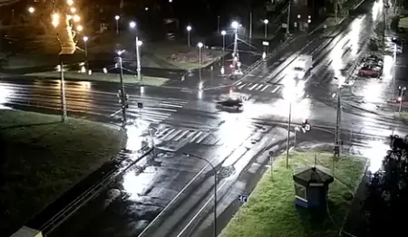 Легковушка сбила пешехода в расширенном центре Петрозаводска