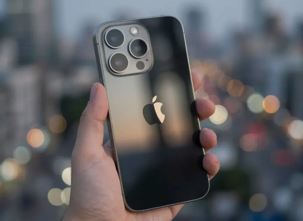 Цифровой рубль и iPhone: владельцы «яблочных» смартфонов останутся в стороне