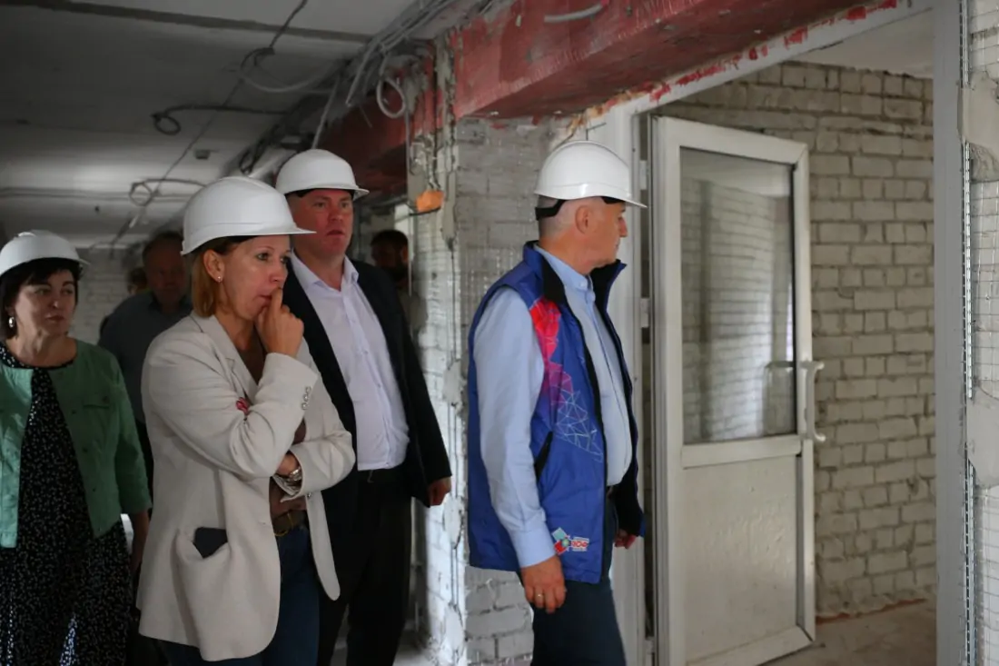 Школу в Матросах обновят к концу года: внутри появятся новые классы и оборудование