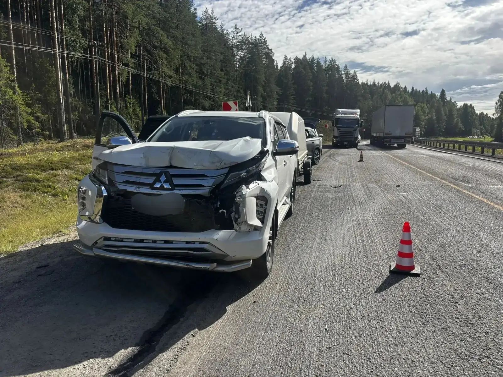 Стали известны подробности аварии с участием трех автомобилей в Пряжинском районе