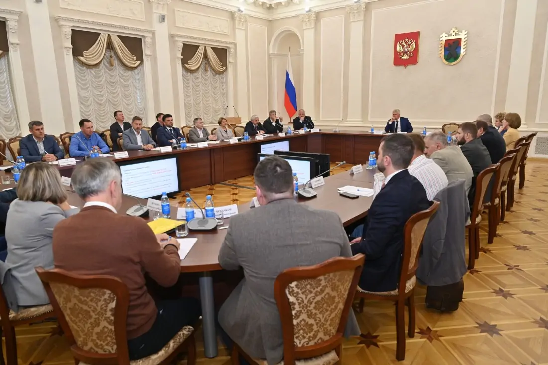 Глава Карелии призвал горнопромышленников создать Совет работодателей и присоединиться к программе повышения производительности труда