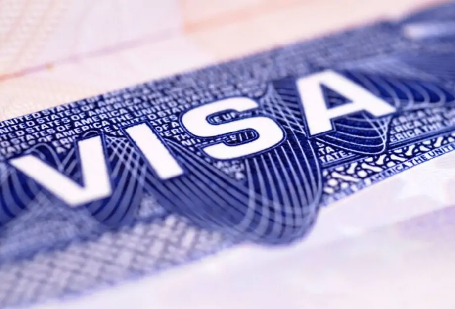 В США отменён запрет на выдачу иммигрантских виз россиянам