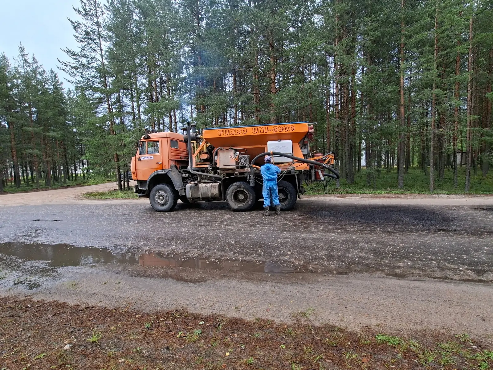 По программе «Конкретных дел» в карельском районе отремонтировали 700 «квадратов» дорог