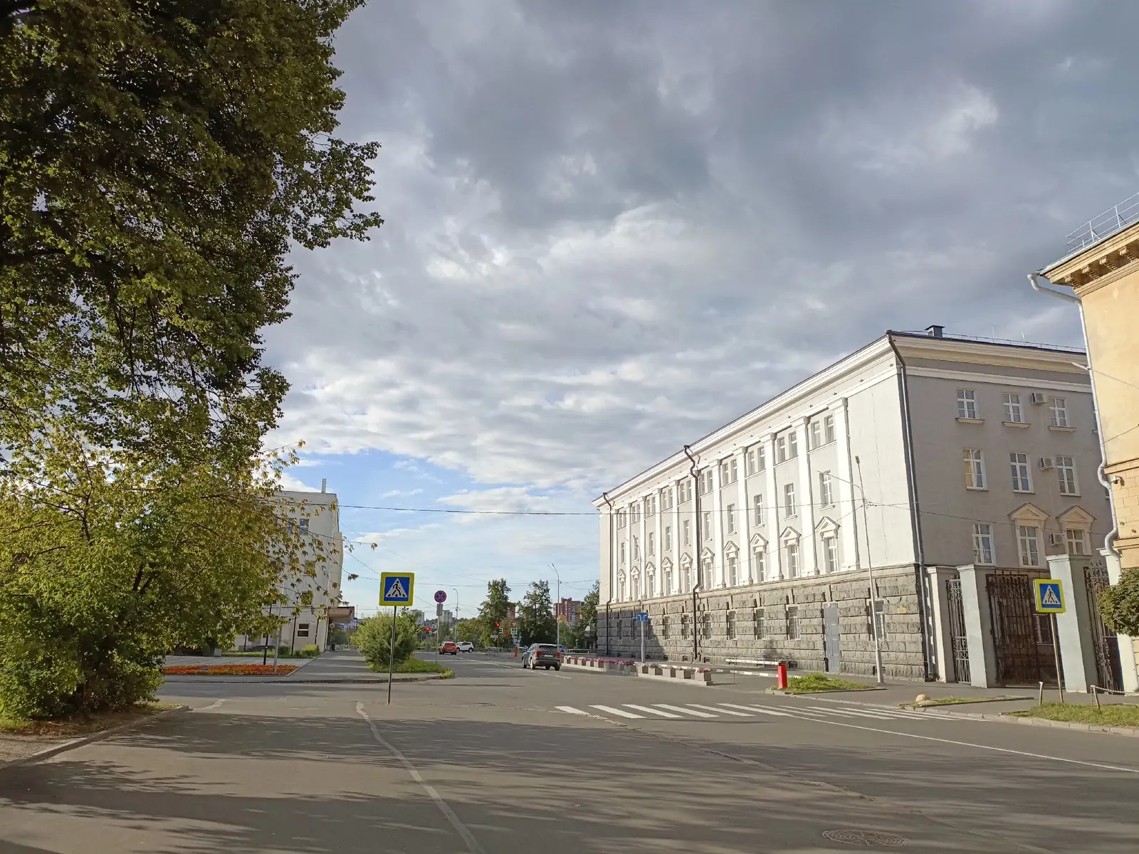 Молодой человек украл 15 упаковок масла в магазине Петрозаводска