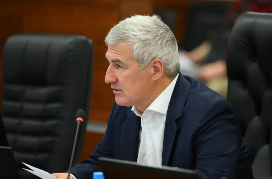 Артур Парфенчиков поручил расширять практику здоровьесберегающих технологий в Карелии