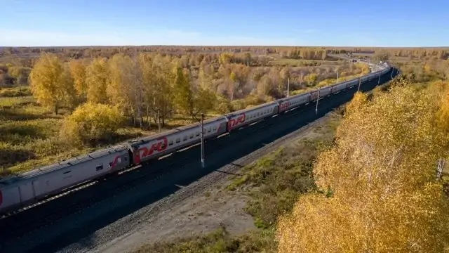 Туристические поезда свяжут города России с Карелией в октябре